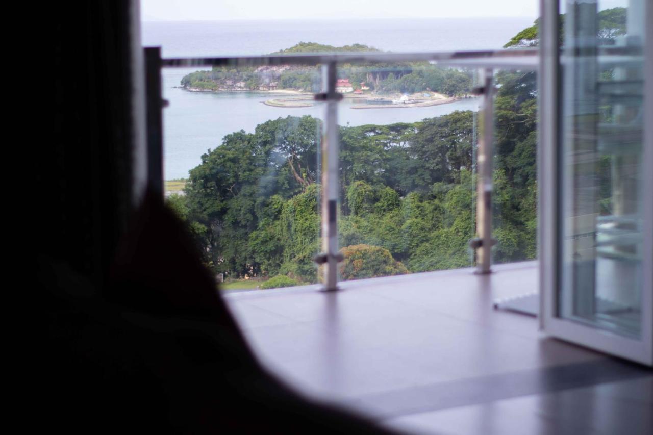 Azamat Self-Catering Apartment Pointe La Rue 外观 照片